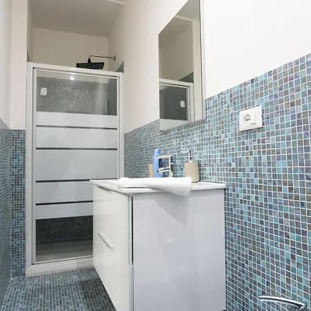 D'elite Trevi 2 Appartement